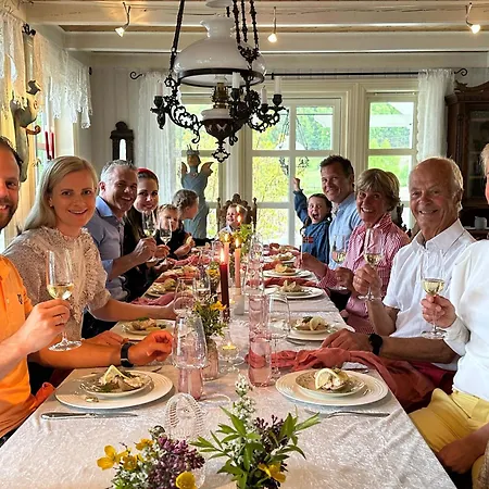 Villa Solvorn Bed & Breakfast