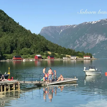 Bed & Breakfast Villa Solvorn 3*