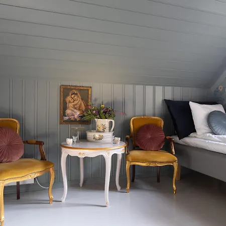 Bed & Breakfast Villa Solvorn 3*